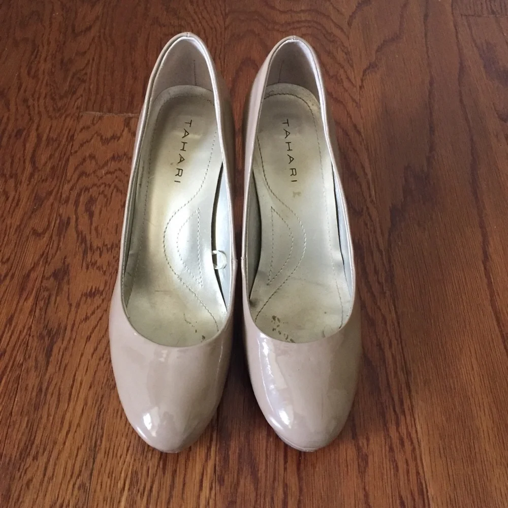 Tahari Wilma High Heels